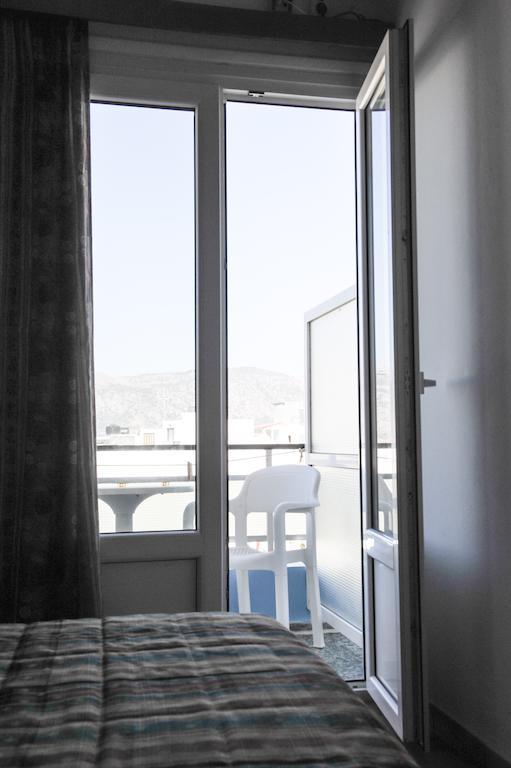 Hotel Karpathos 外观 照片